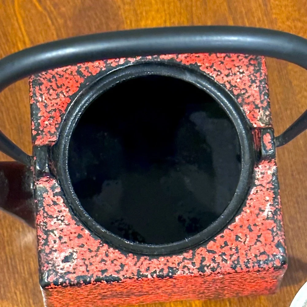 Red Cast Iron Teapot with Black Handle - Classic Home Kitchen Tea Kettle